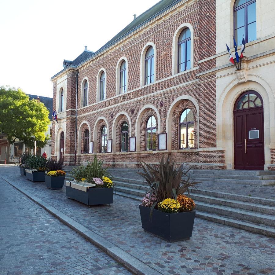 Les Hauts De Marle Luaran gambar